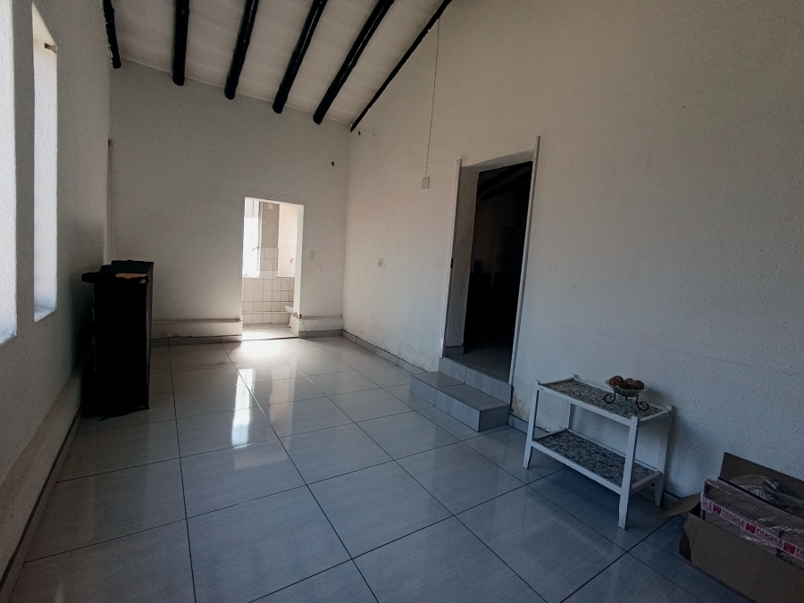 4 Bedroom Property for Sale in Verwoerdpark Gauteng