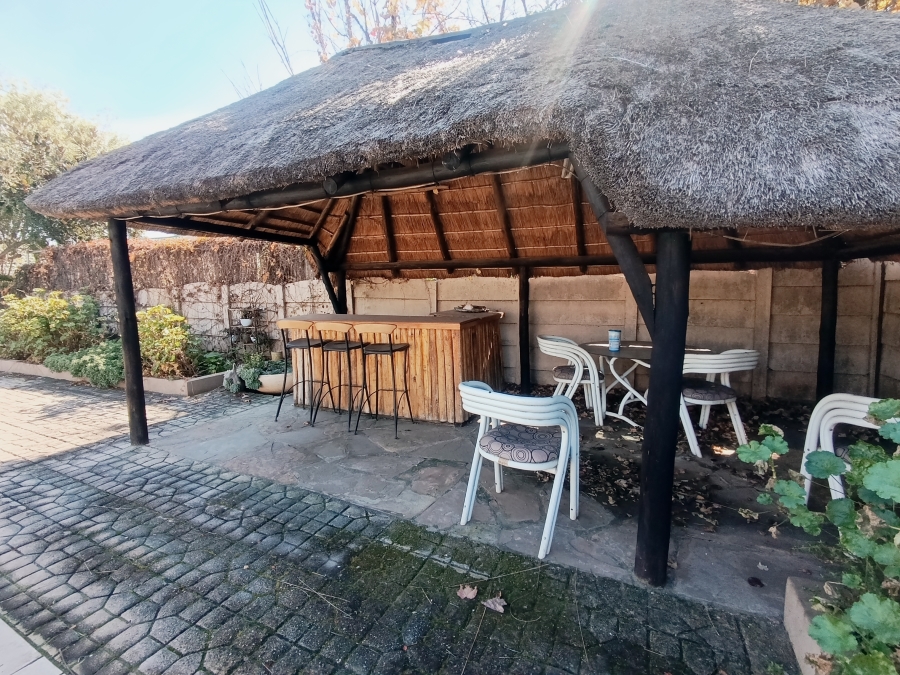 4 Bedroom Property for Sale in Verwoerdpark Gauteng