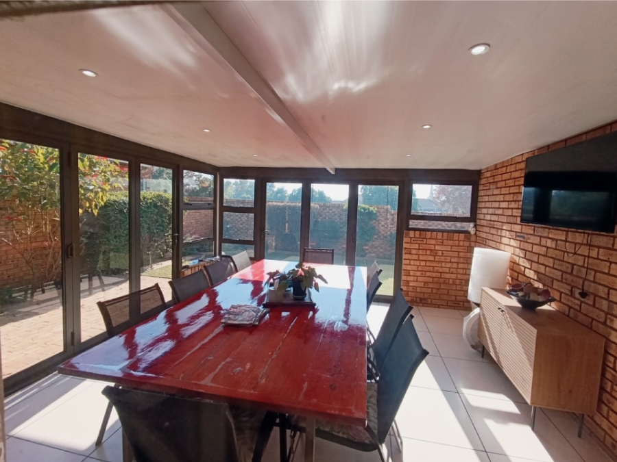 3 Bedroom Property for Sale in New Market Gauteng