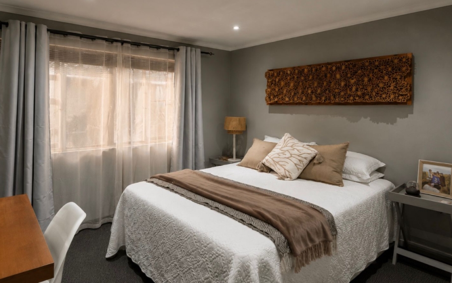 2 Bedroom Property for Sale in Verwoerdpark Gauteng