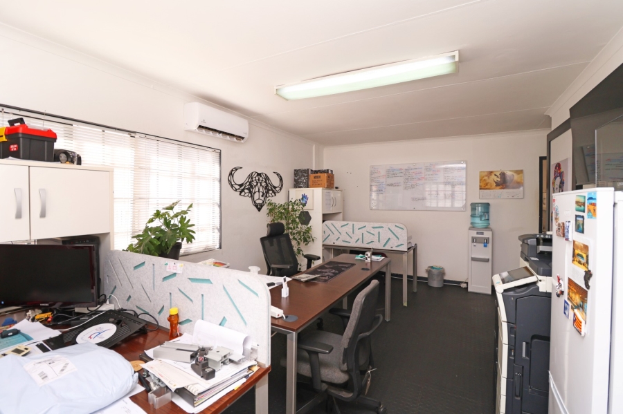 To Let Commercial Property for Rent in Kya Sands Gauteng