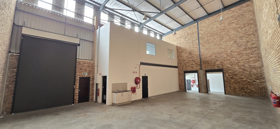 To Let Commercial Property for Rent in North Riding Gauteng
