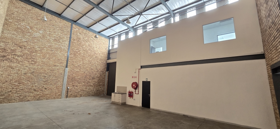 To Let Commercial Property for Rent in North Riding Gauteng