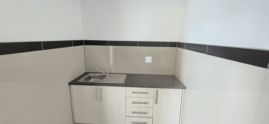 To Let Commercial Property for Rent in North Riding Gauteng