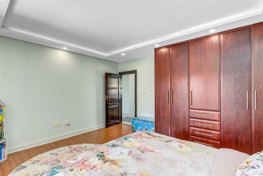 4 Bedroom Property for Sale in Carlswald North Estate Gauteng