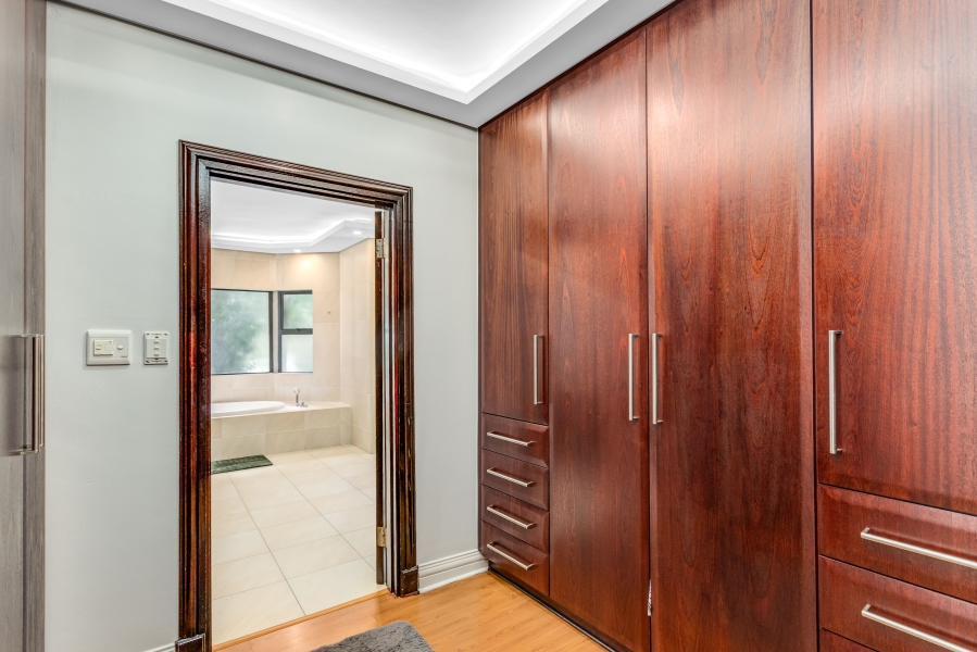 4 Bedroom Property for Sale in Carlswald North Estate Gauteng