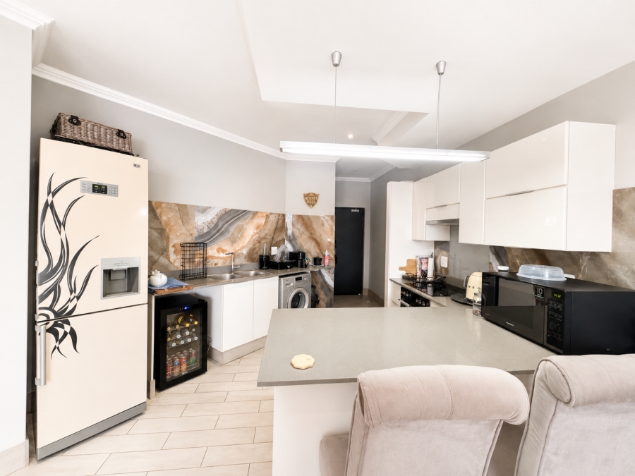 2 Bedroom Property for Sale in Rivonia Gauteng