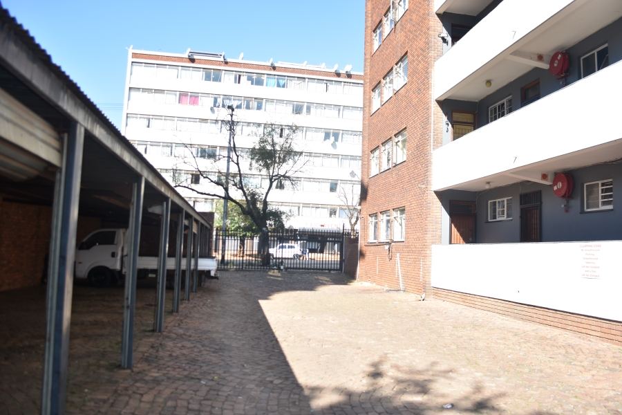 4 Bedroom Property for Sale in Pretoria Central Gauteng