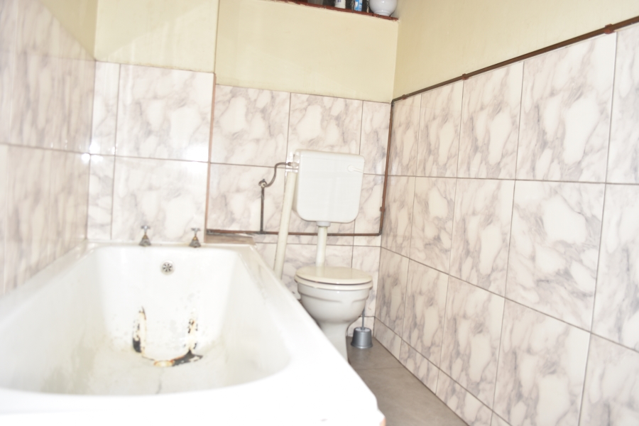 4 Bedroom Property for Sale in Pretoria Central Gauteng