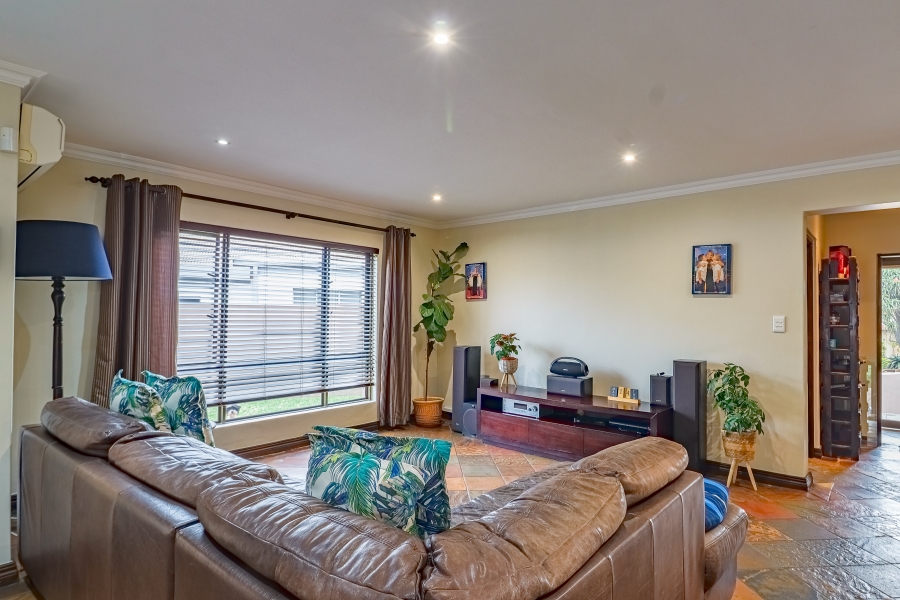 4 Bedroom Property for Sale in Willow Acres Gauteng