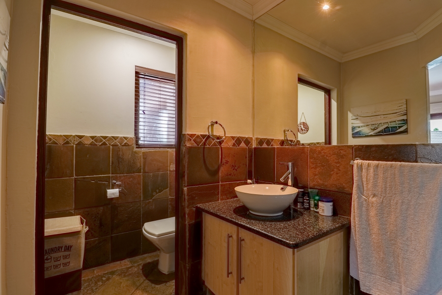 4 Bedroom Property for Sale in Willow Acres Gauteng