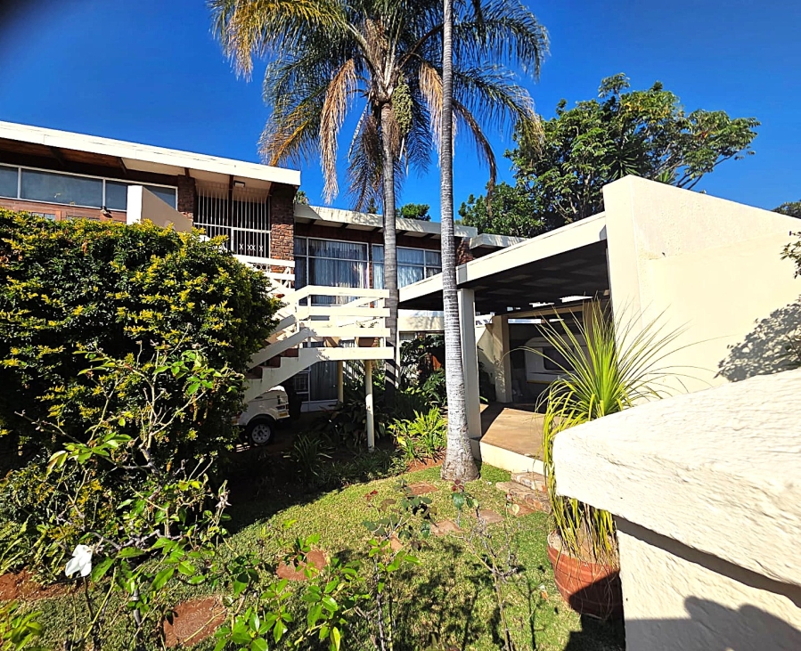 5 Bedroom Property for Sale in Sinoville Gauteng