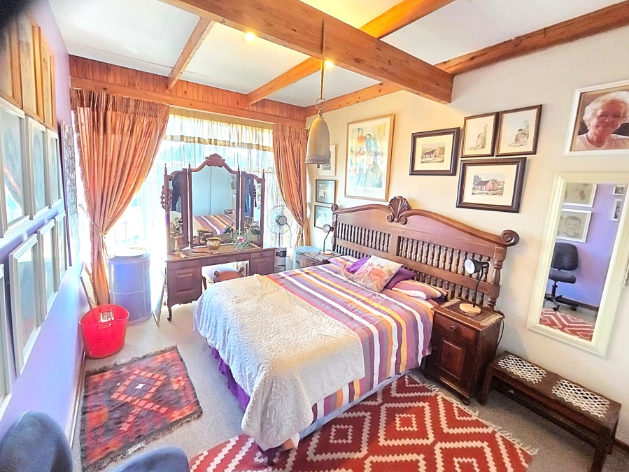 5 Bedroom Property for Sale in Sinoville Gauteng