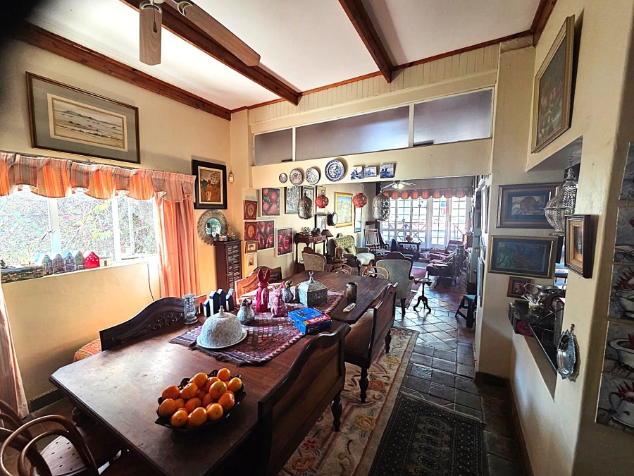 5 Bedroom Property for Sale in Sinoville Gauteng