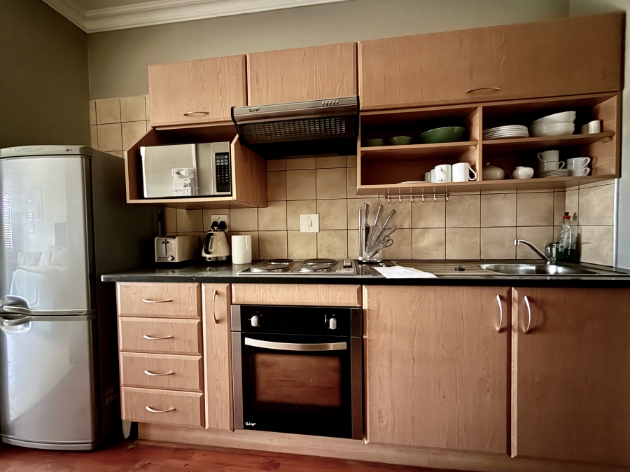 1 Bedroom Property for Sale in The Retreat Gauteng