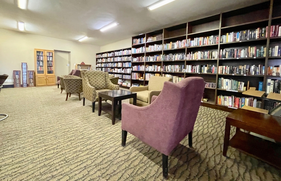 1 Bedroom Property for Sale in The Retreat Gauteng