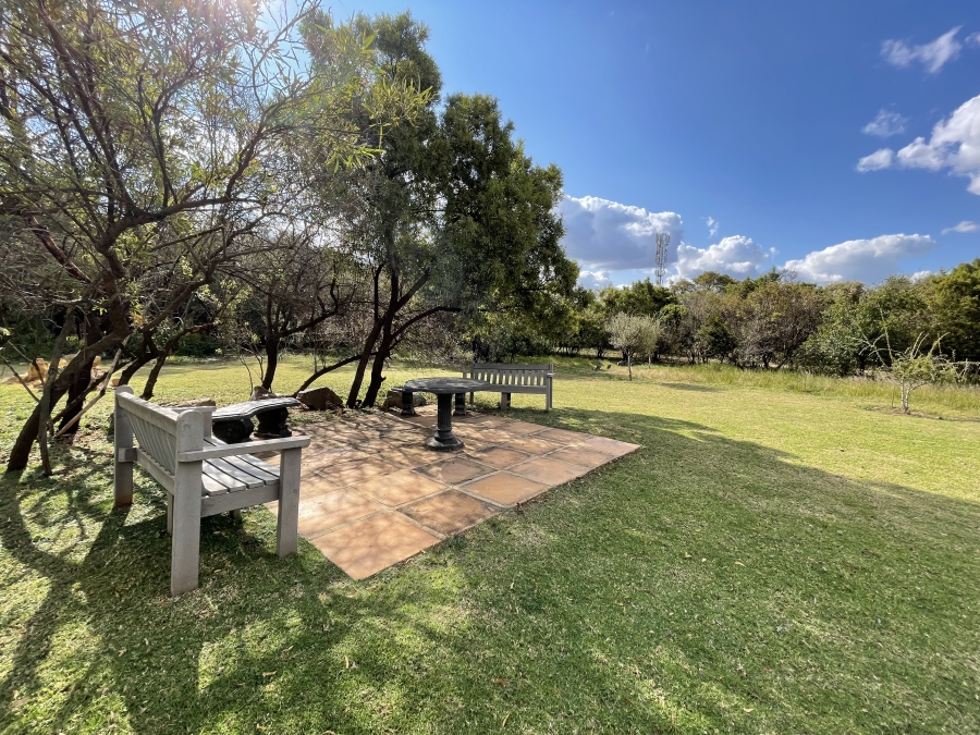 1 Bedroom Property for Sale in The Retreat Gauteng