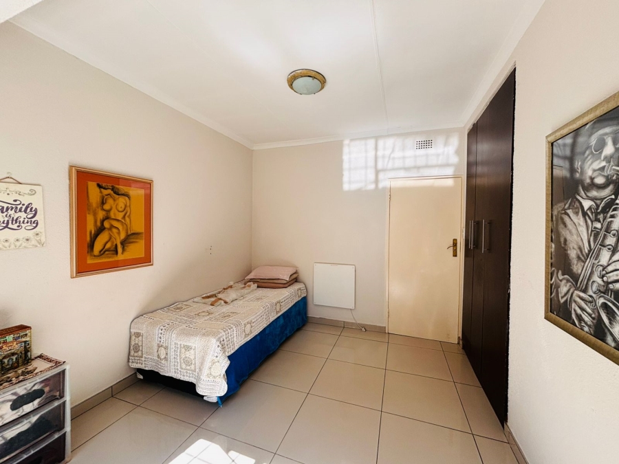 3 Bedroom Property for Sale in Ridgeway Gauteng