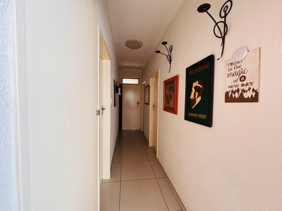 3 Bedroom Property for Sale in Ridgeway Gauteng