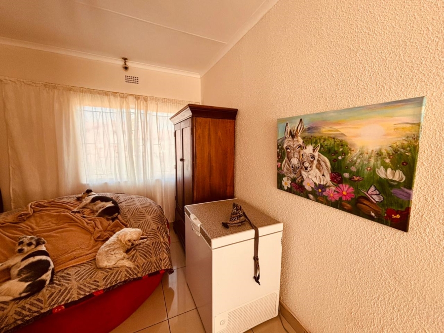 3 Bedroom Property for Sale in Ridgeway Gauteng
