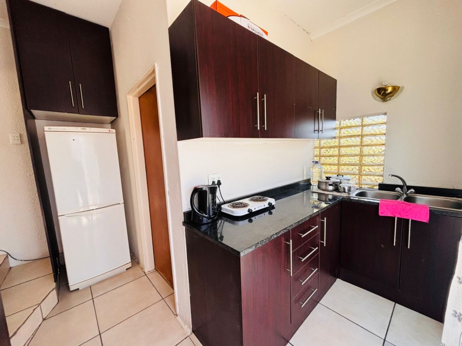3 Bedroom Property for Sale in Ridgeway Gauteng