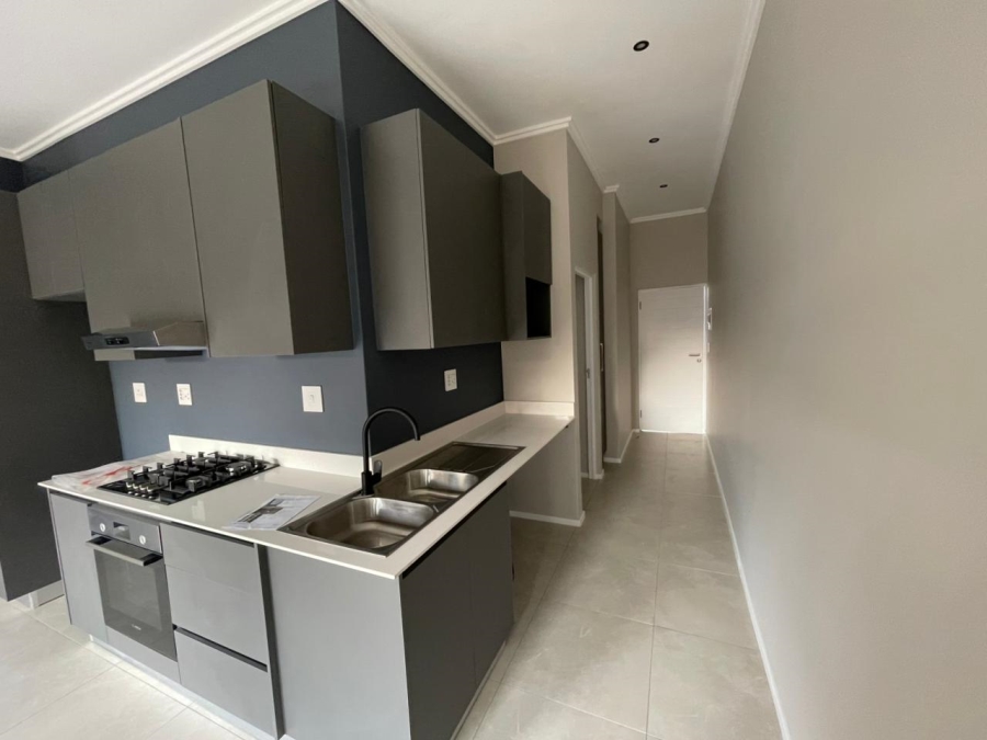 1 Bedroom Property for Sale in Wierda Valley Gauteng