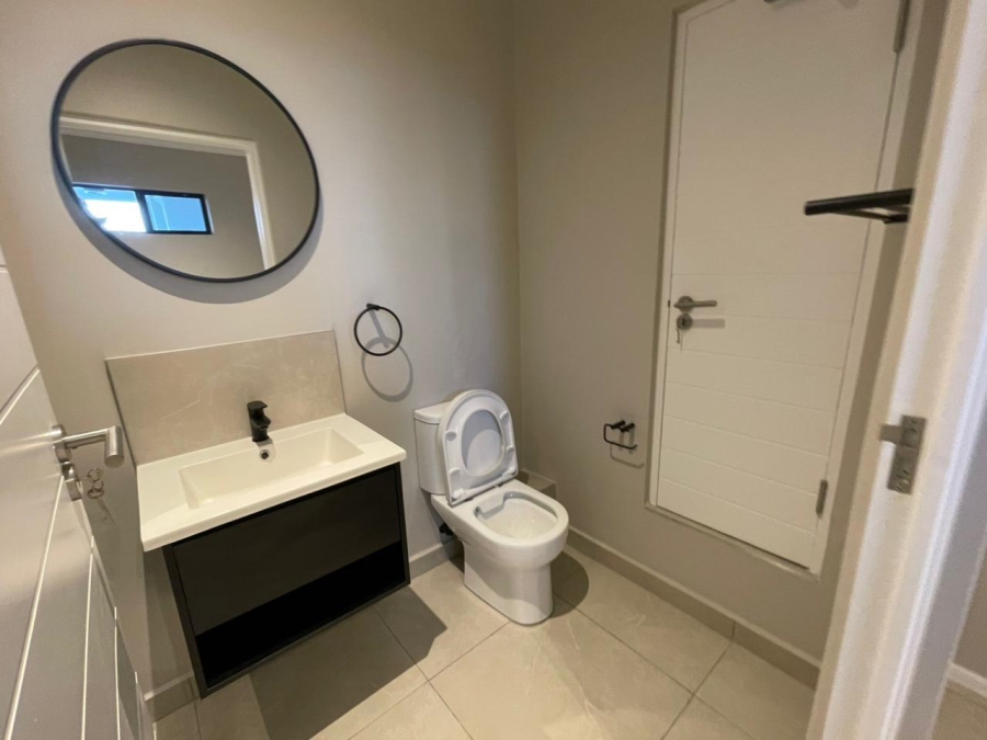1 Bedroom Property for Sale in Wierda Valley Gauteng