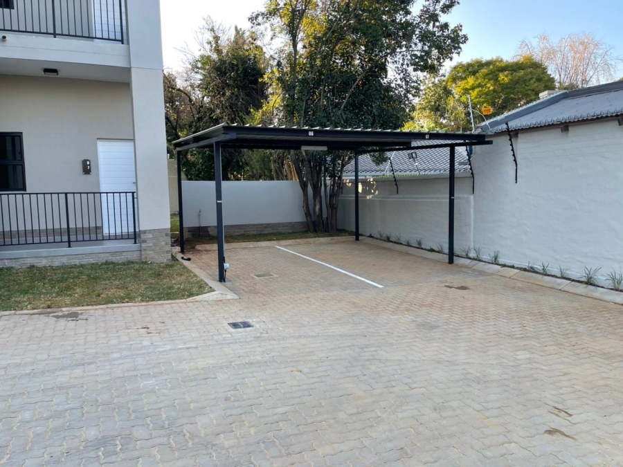 1 Bedroom Property for Sale in Wierda Valley Gauteng