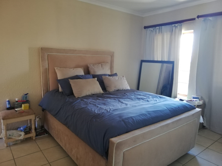 3 Bedroom Property for Sale in Country View Estate Gauteng