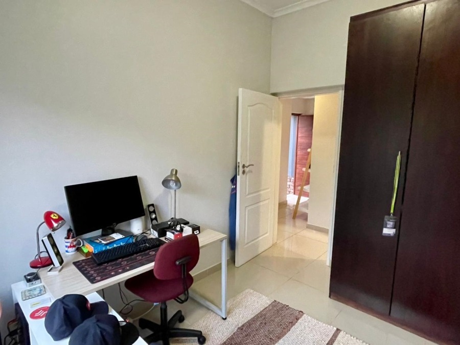 3 Bedroom Property for Sale in Boardwalk Gauteng