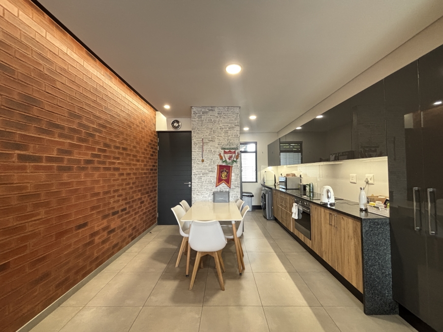 2 Bedroom Property for Sale in Menlo Park Gauteng