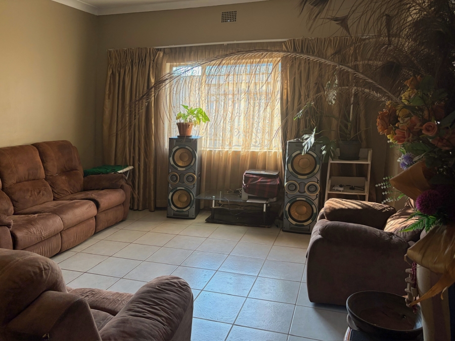 5 Bedroom Property for Sale in Wolmer Gauteng