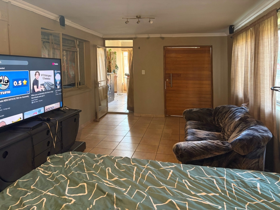 5 Bedroom Property for Sale in Wolmer Gauteng