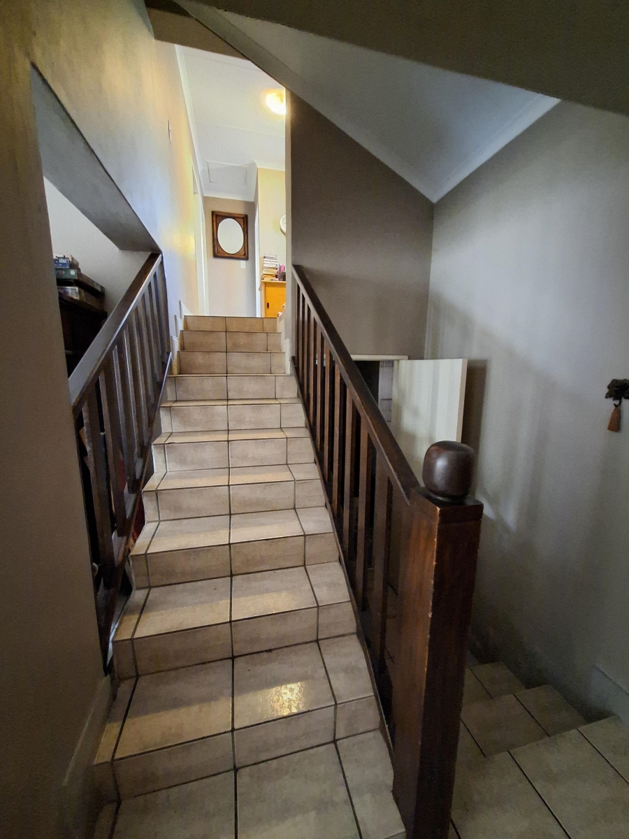 3 Bedroom Property for Sale in Faerie Glen Gauteng