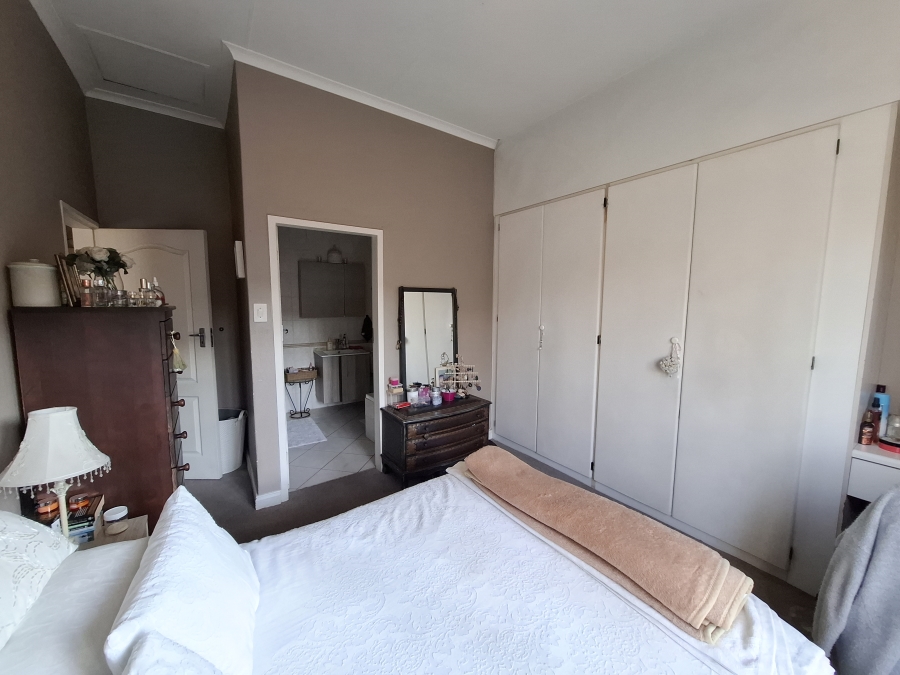 3 Bedroom Property for Sale in Faerie Glen Gauteng