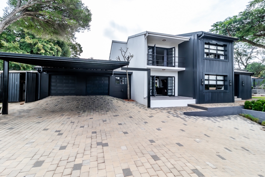 3 Bedroom Property for Sale in Waverley Gauteng