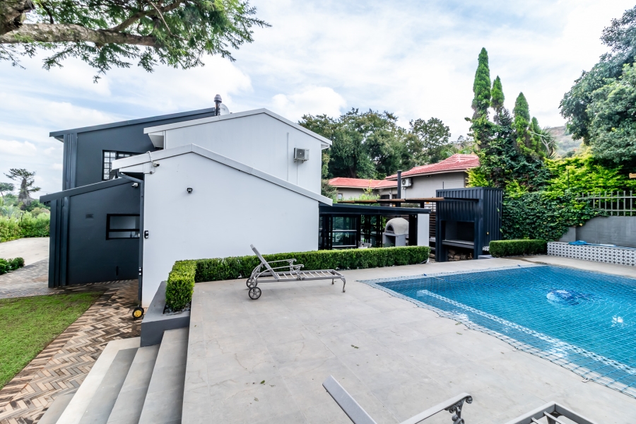 3 Bedroom Property for Sale in Waverley Gauteng