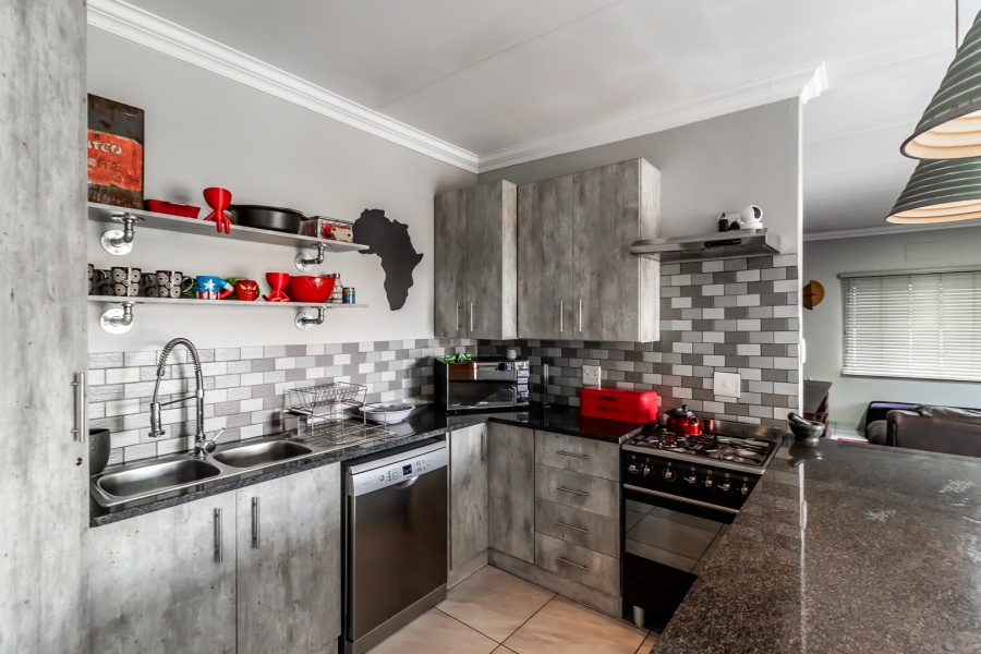 3 Bedroom Property for Sale in Moregloed Gauteng