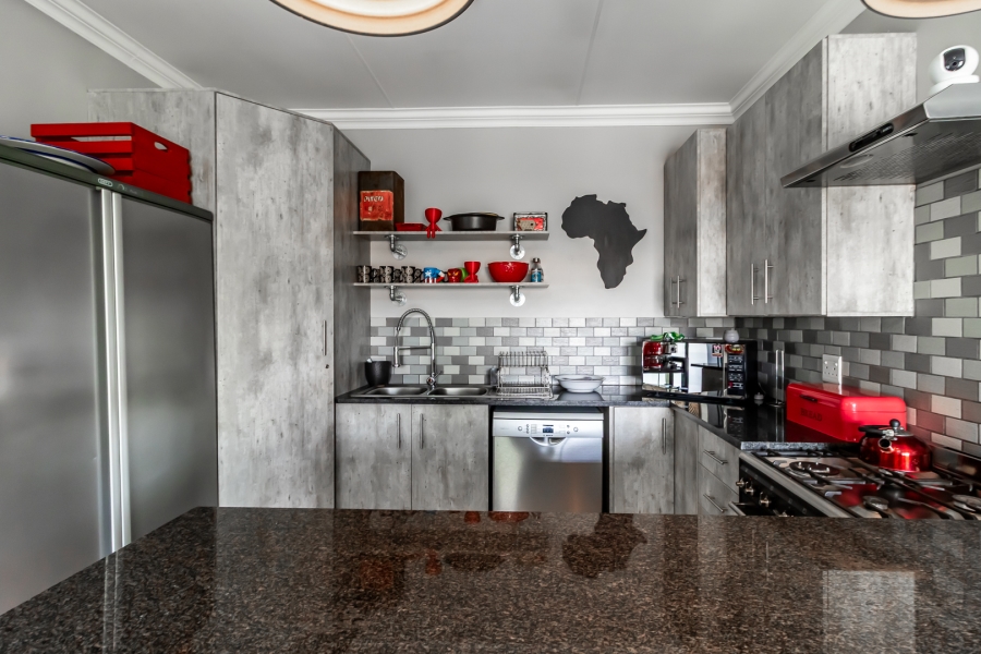 3 Bedroom Property for Sale in Moregloed Gauteng