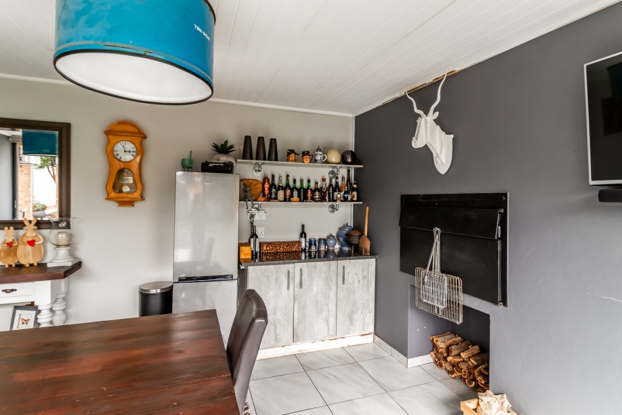 3 Bedroom Property for Sale in Moregloed Gauteng