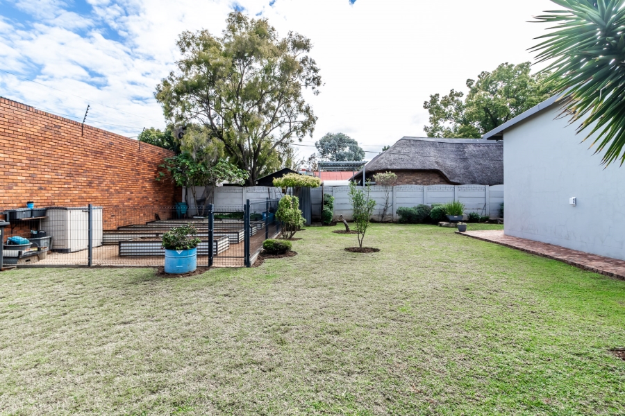 3 Bedroom Property for Sale in Moregloed Gauteng