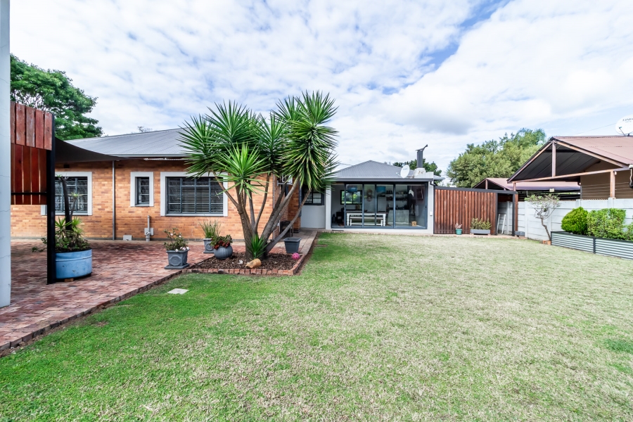 3 Bedroom Property for Sale in Moregloed Gauteng