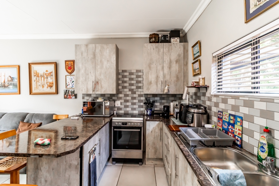 3 Bedroom Property for Sale in Moregloed Gauteng