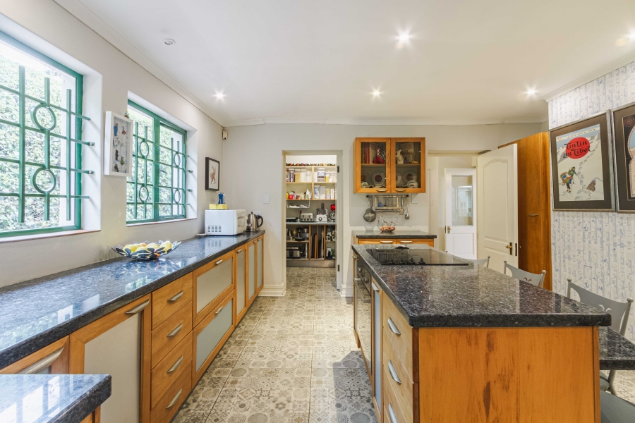 4 Bedroom Property for Sale in Waterkloof Gauteng