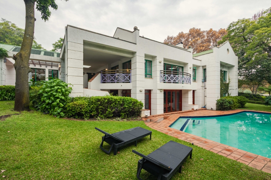4 Bedroom Property for Sale in Waterkloof Gauteng