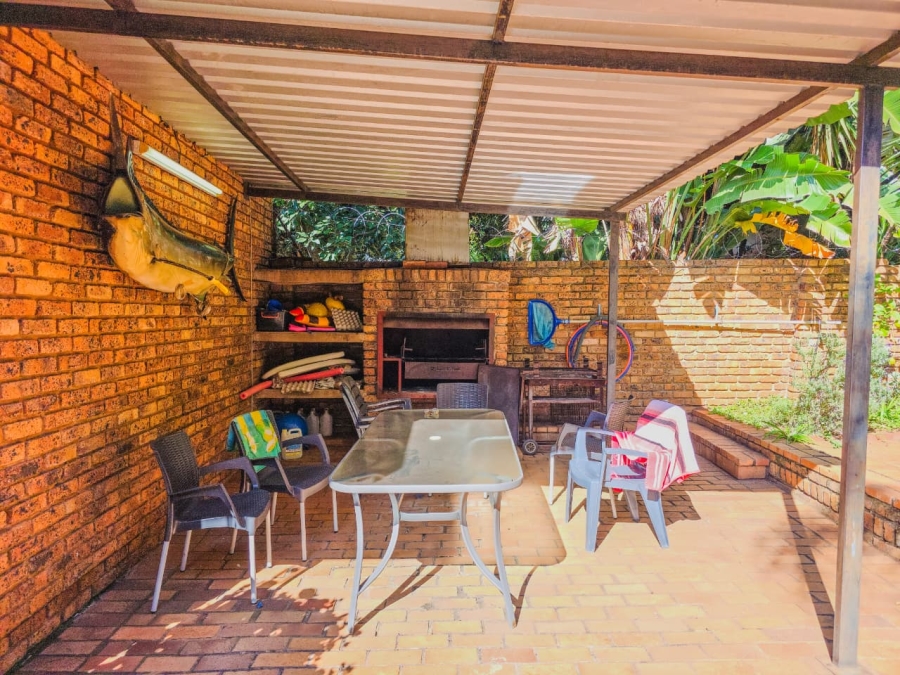 4 Bedroom Property for Sale in Florauna Gauteng