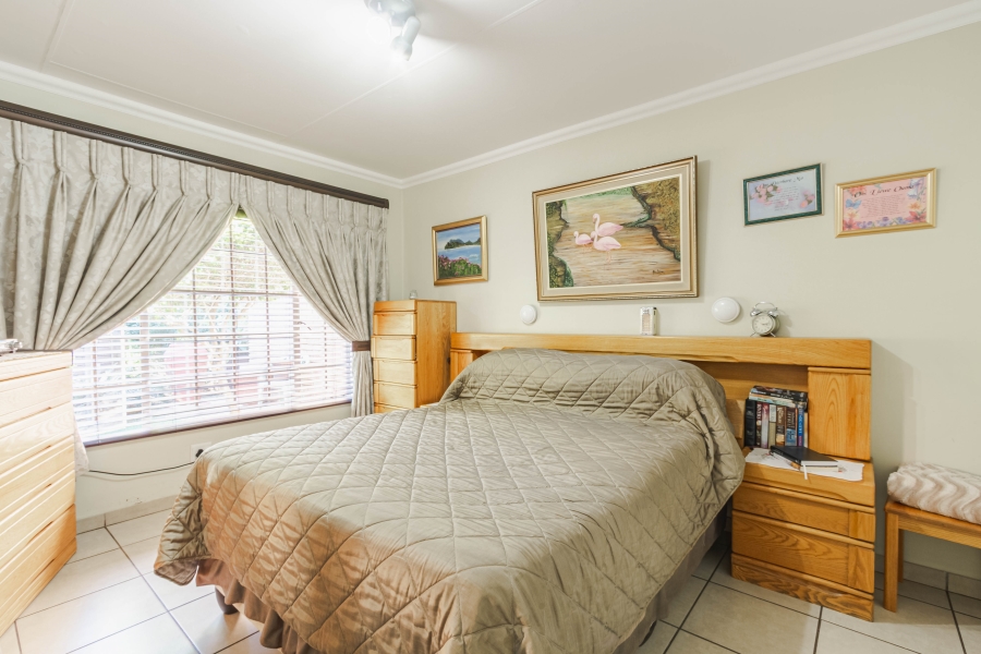 2 Bedroom Property for Sale in Equestria Gauteng