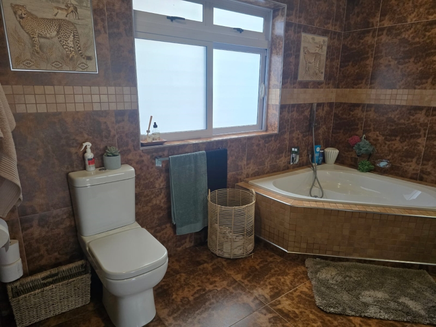 3 Bedroom Property for Sale in Lyttelton Manor Gauteng