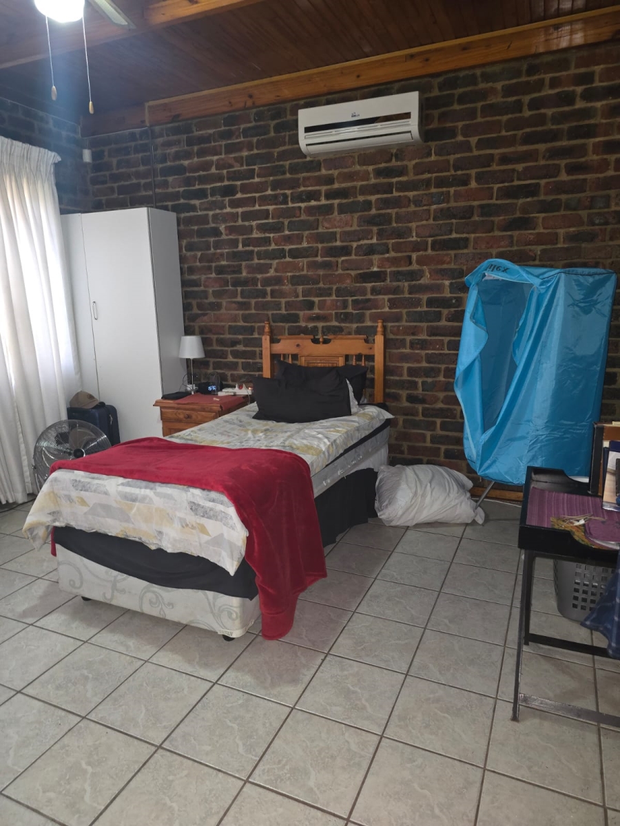 3 Bedroom Property for Sale in Lyttelton Manor Gauteng