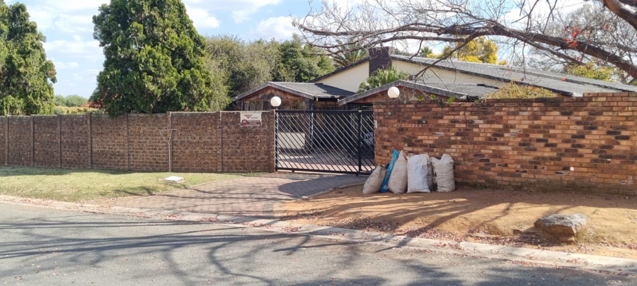 3 Bedroom Property for Sale in Elspark Gauteng